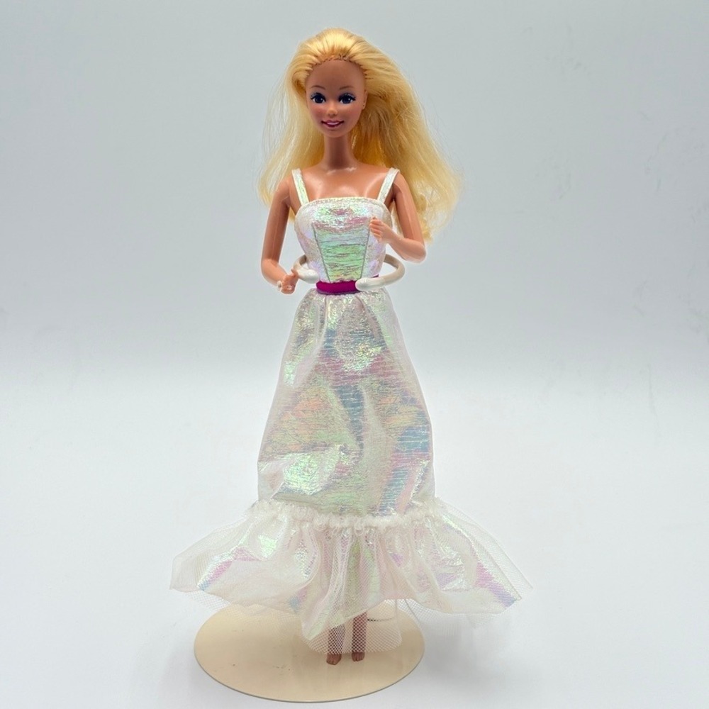 1983 Mattel Crystal Barbie Superstar 4598 Vintage Doll with Dress and Ring